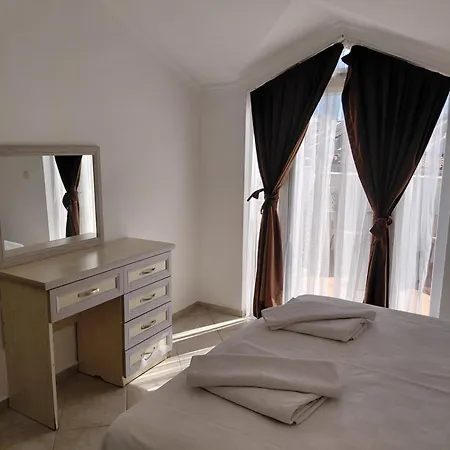 Appartamento Duplex On The First Line In Fethiye